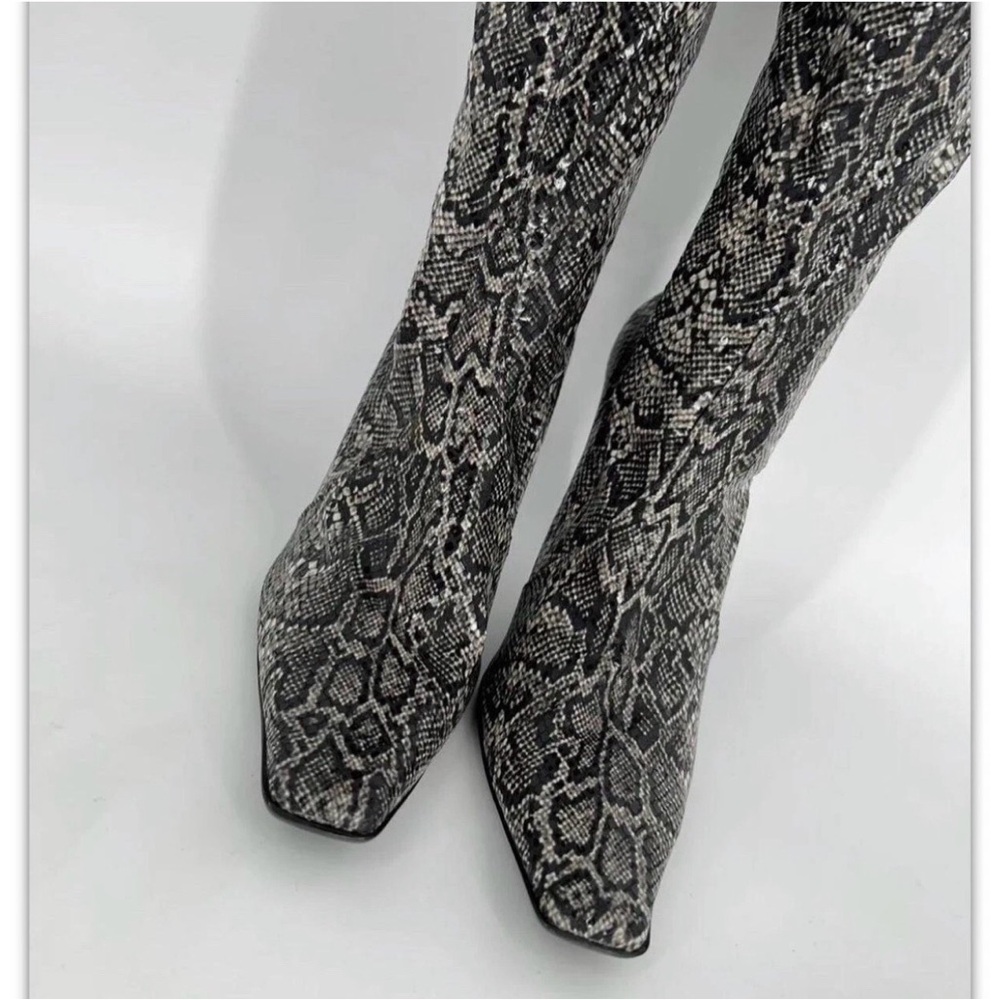 Casadei 90s Leather Python Snakeskin Square-toe S… - image 4